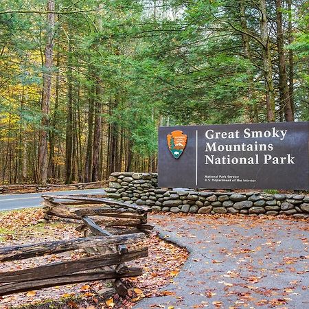 Mountain Hideaway Vila Gatlinburg Exterior foto